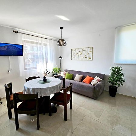 Apartments With A Parking Space מאלינסקה מראה חיצוני תמונה