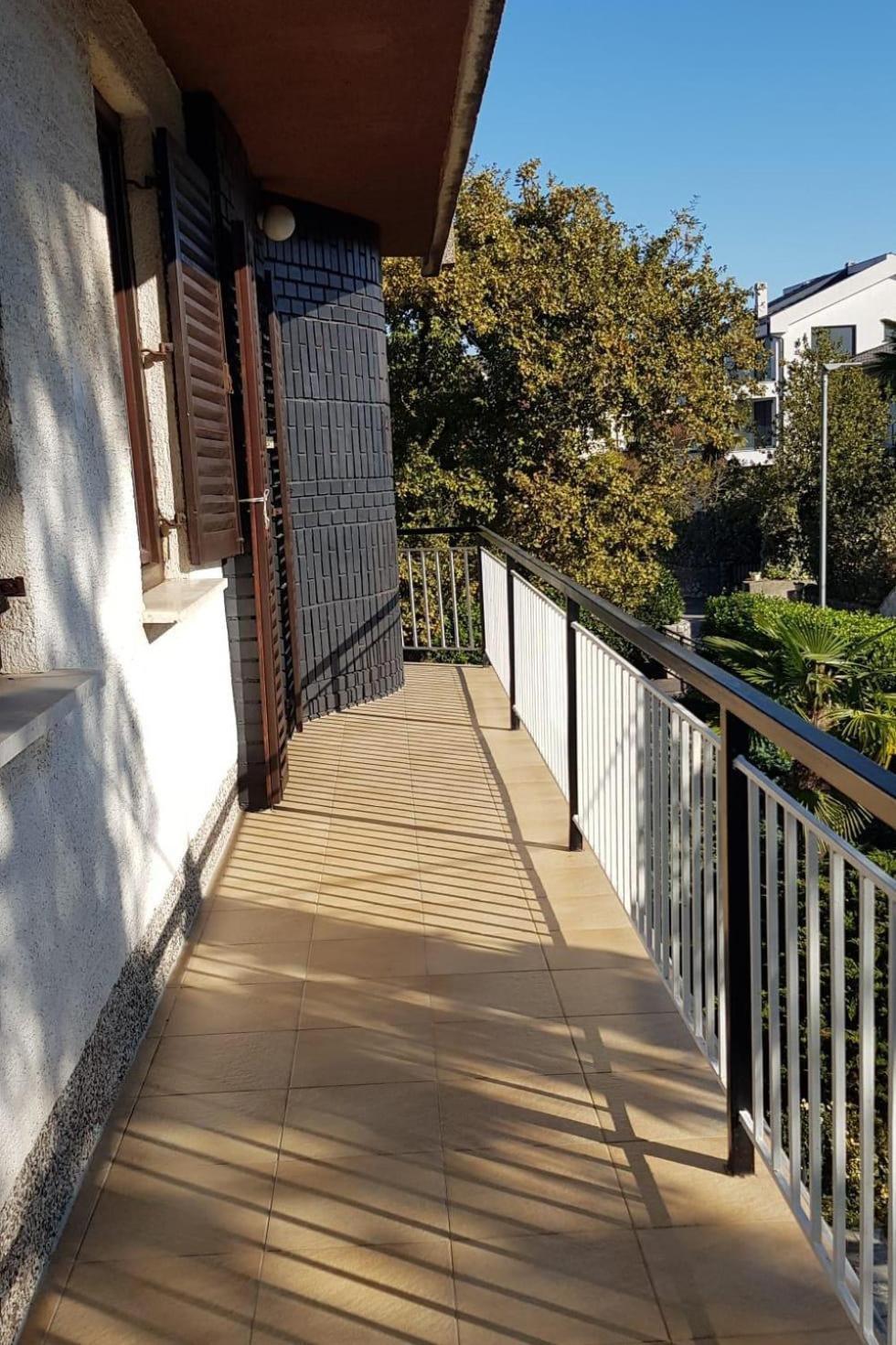 Apartments With A Parking Space מאלינסקה מראה חיצוני תמונה
